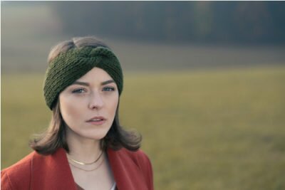 Ručně pletená čelenka