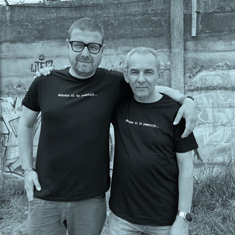 Triko Náhodou si to pamatuju 