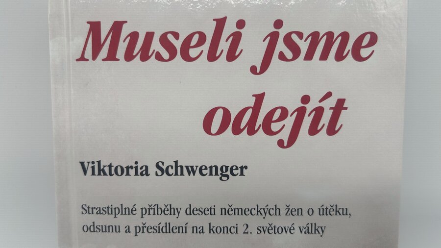 Museli jsme odejít