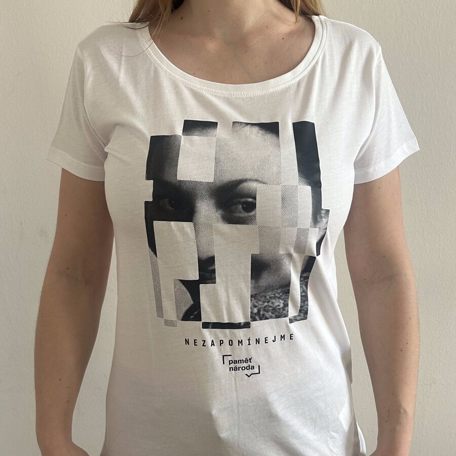 Triko Glitch - Anna Hyndráková