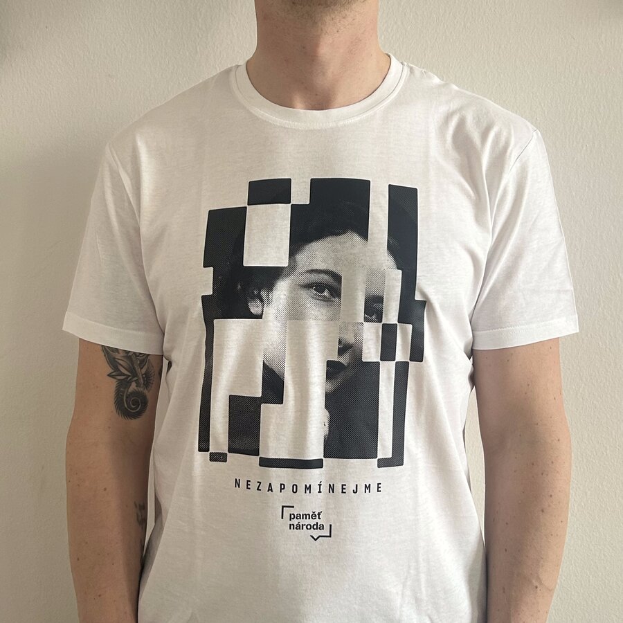 Triko Glitch - Miluška Havlůjová 