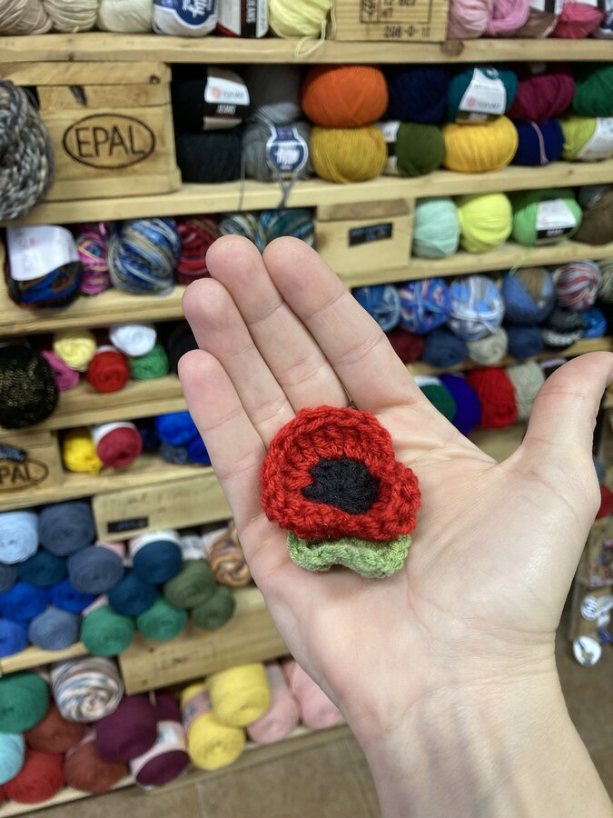 Vlčí mák háčkovaný