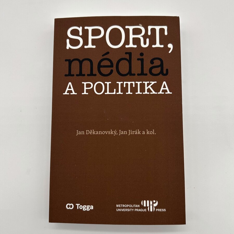 Sport, média a politika