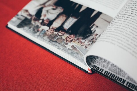 Normalizované životy II. Podle televizního cyklu Příběhy 20. století